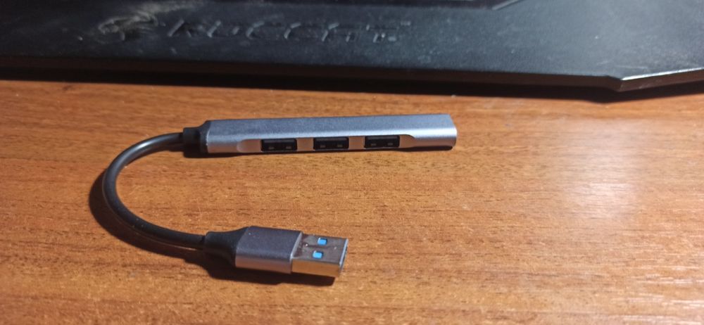 USB A - USB A Hub EssagerI HB1 3USB 2.0 и 1USB 3.0 Юсб А  Хаб