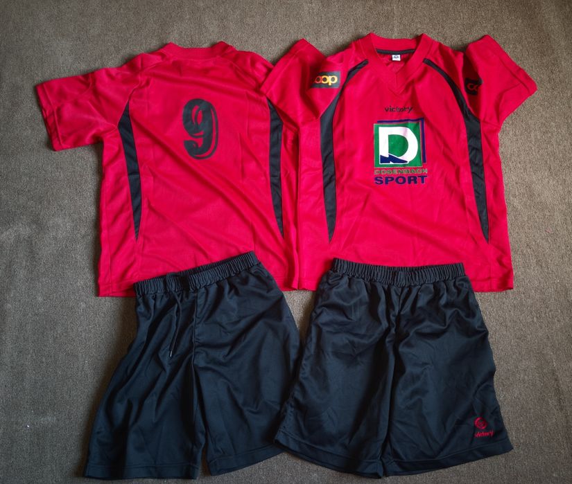 Для мальчика футболка синяя комплект форма волейбольная  футбольная дл