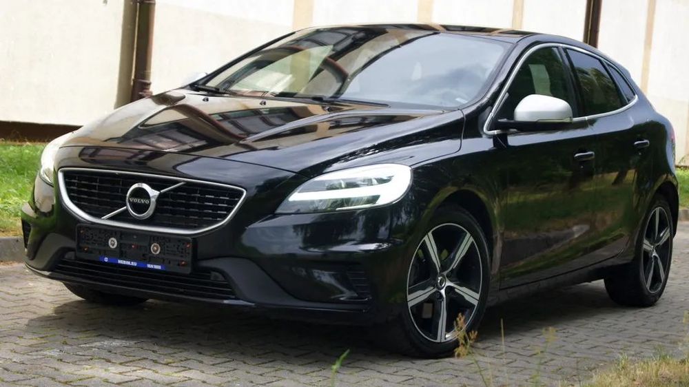 Volvo V40 2019R R-Design! Pierwsza Ręka! Serwis w ASO! Wyjątkowo ładne!