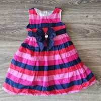 Sukienka dla dziewczynki w wieku 3 lat