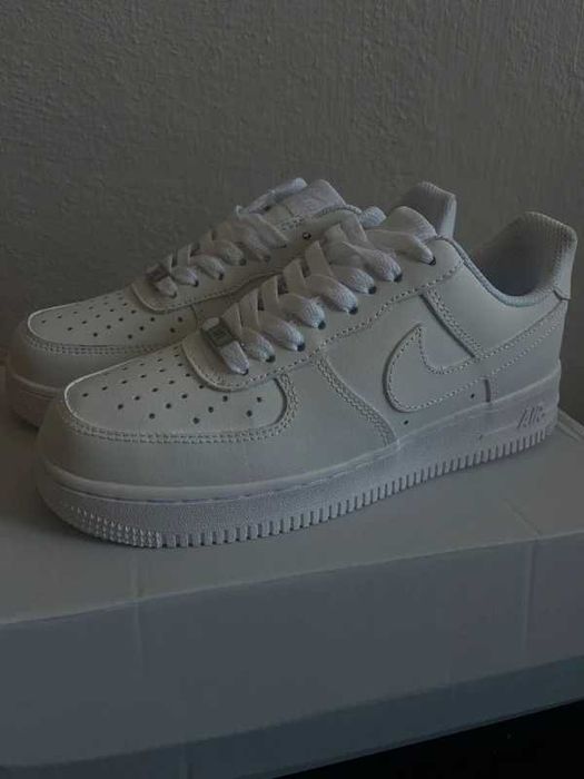 "Buty koszykówki "Nike_Air_Force_1_Low_'07_White_Roz.41