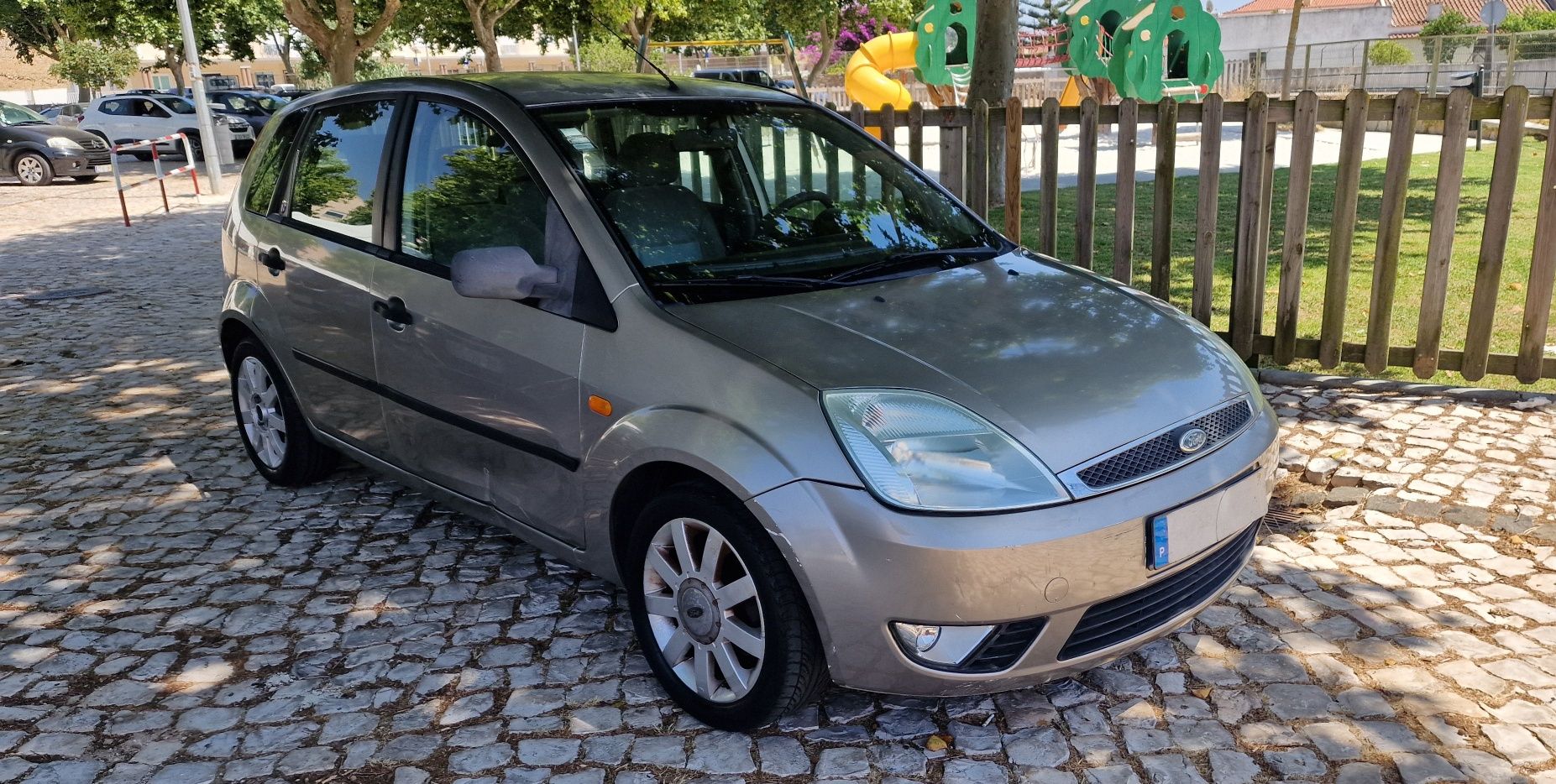Ford Fiesta Ghia 1.25