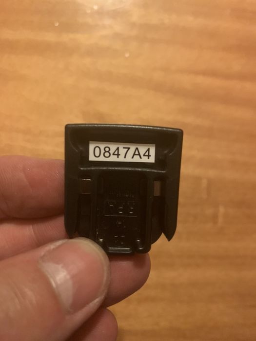 Adaptador de ficha elétrica 2 pinos