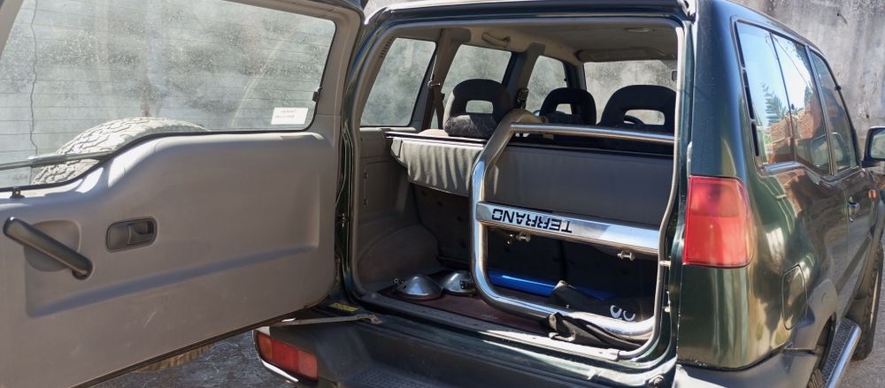Nissan Terrano 2