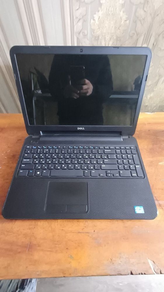 Ноутбук dell inspiron 3521