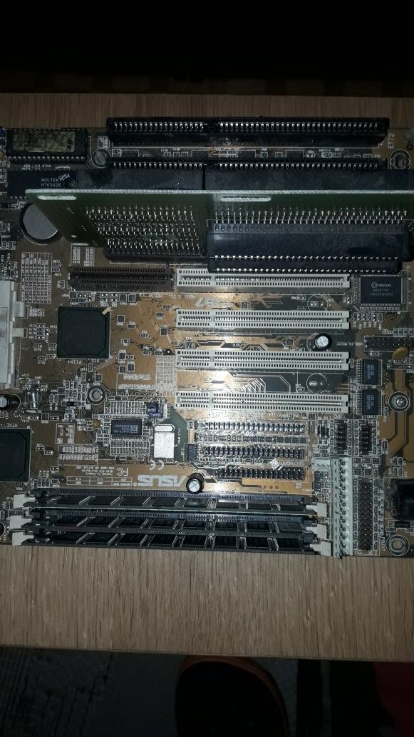 Płyta główna z procesorem Intel i 3 listwy Ramu