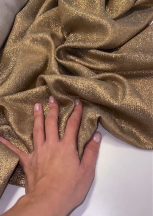 Тканина золотий люрекс-віскоза 2.1 м на сукню