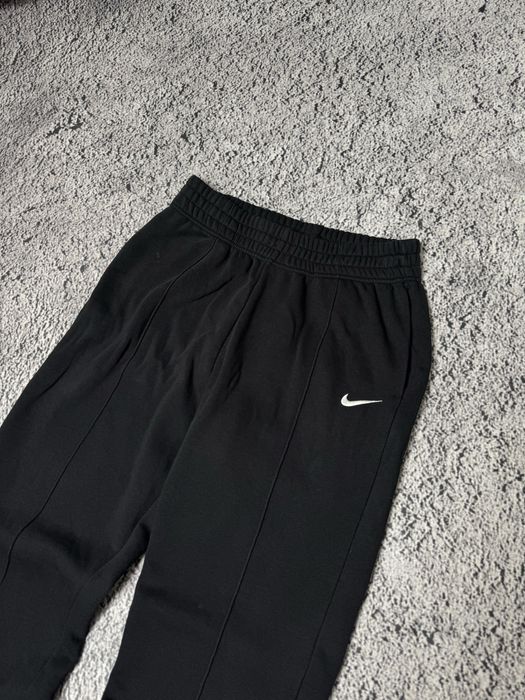 Штаны Nike новых коллекций С размер