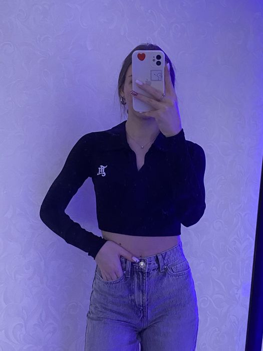 коротка кофта