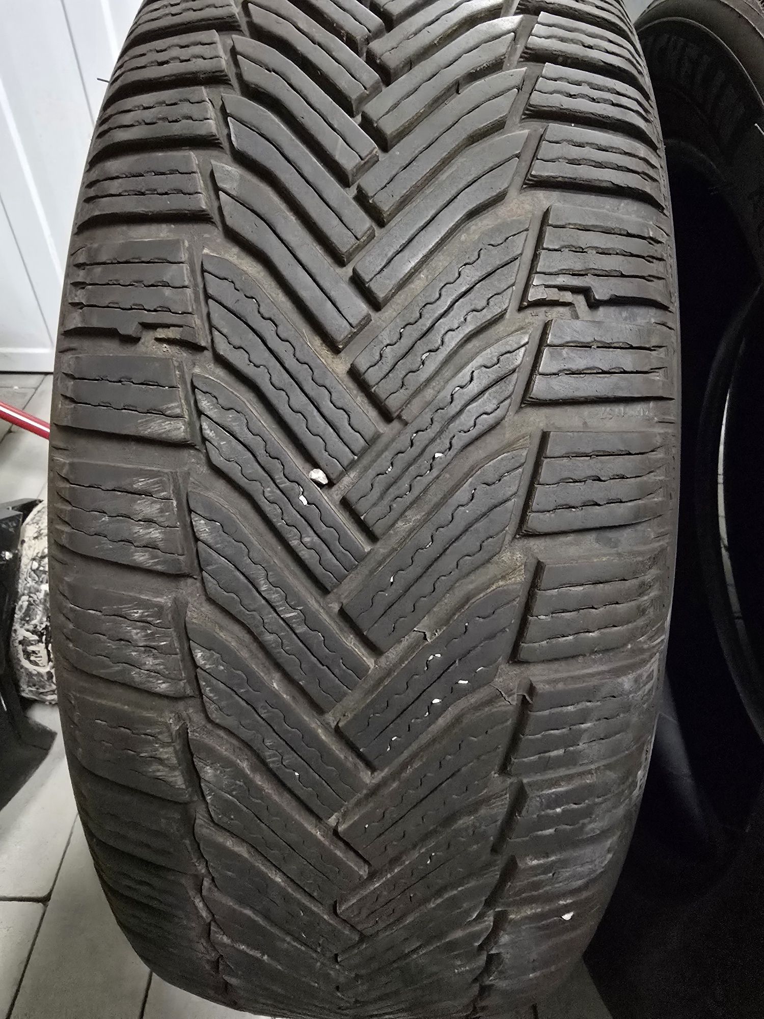 Opony zimowe  Michelin 205/55R17