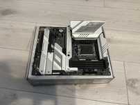 Asus ROG STRIX Z790a ddr4