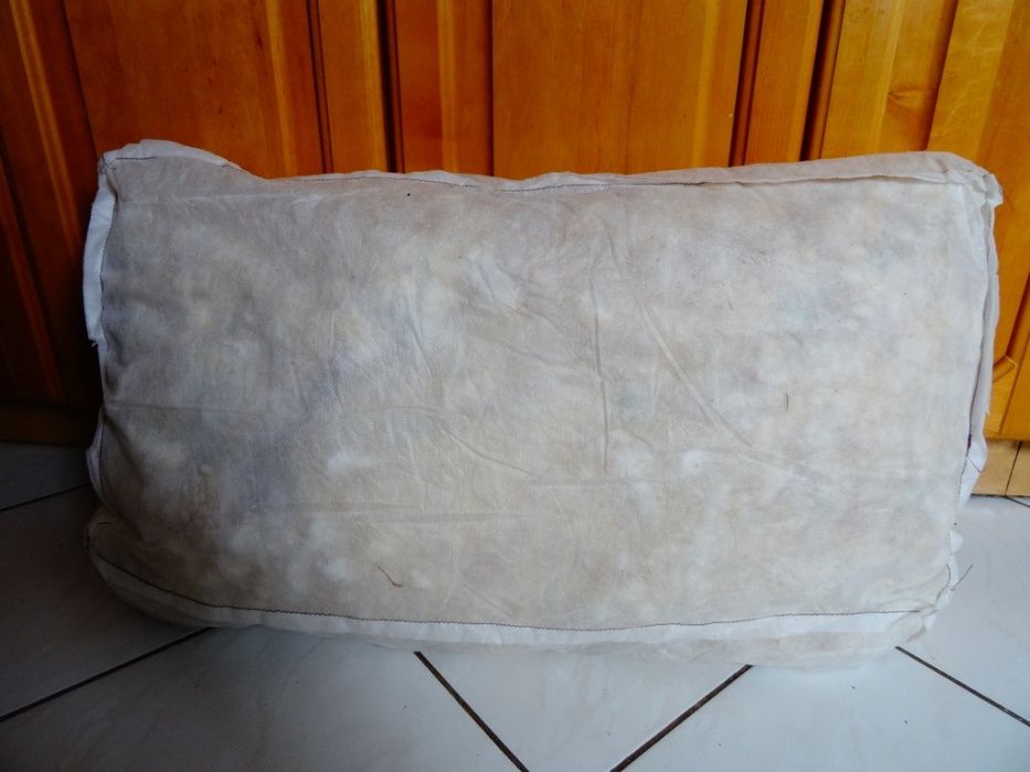 Wkład poduszki-NOWY-75 cm x 45 cm + Jelenia Góra