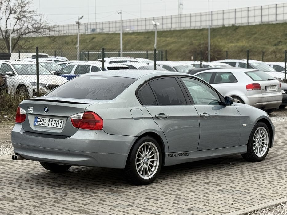 Bmw e90 2.0 Beznyna! / dobrym stanie!!