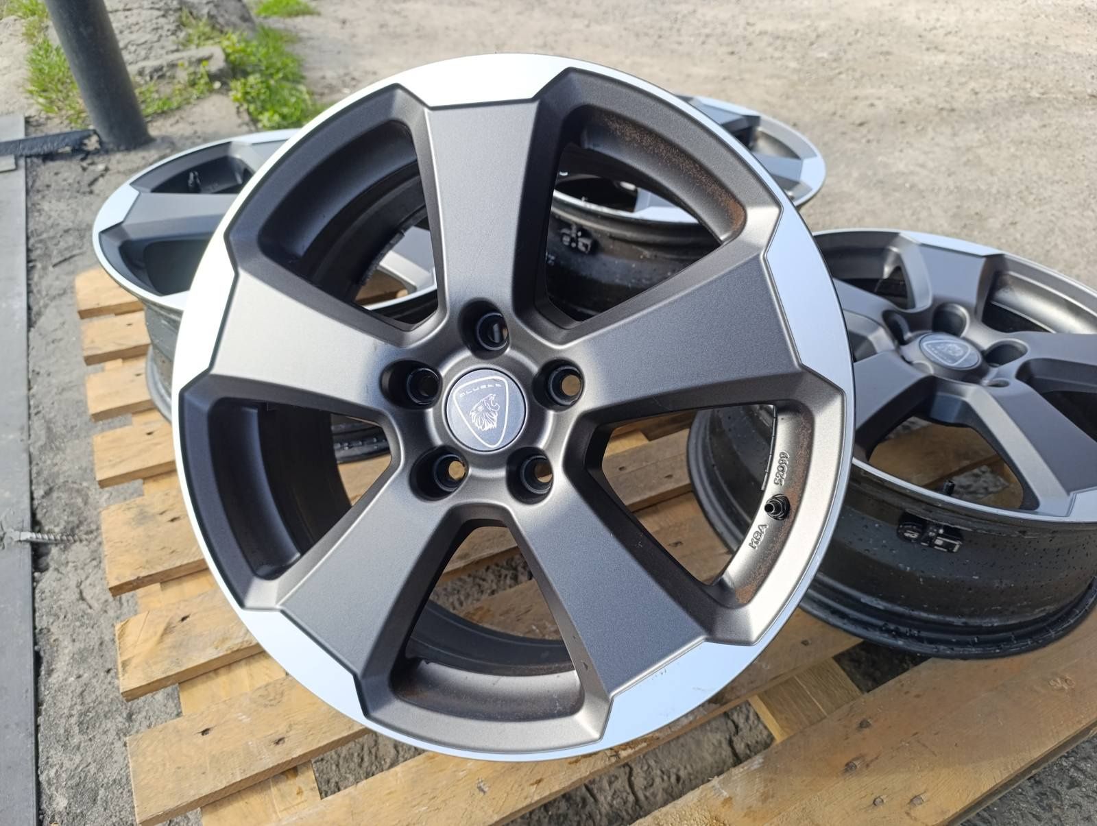 Легкосплавні диски 5*112 R17 ЕТ52 титани р17