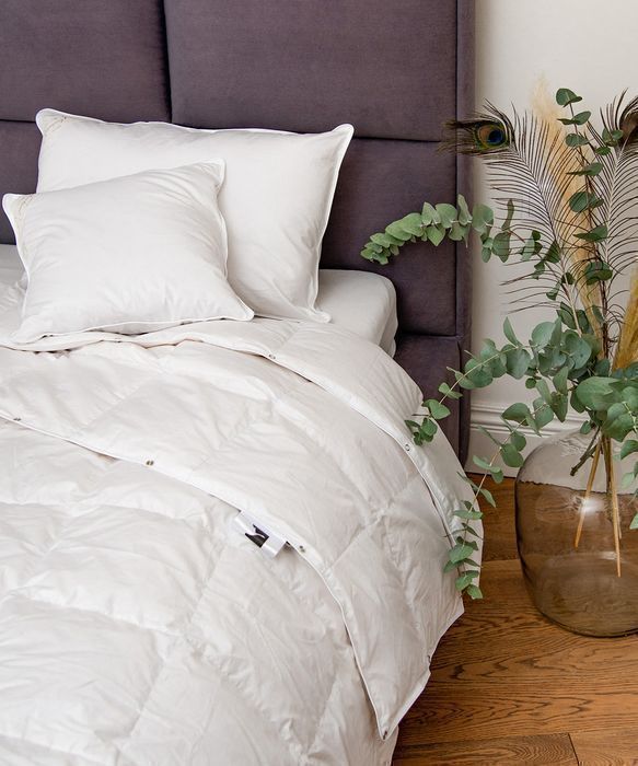 Kołdra AMZ DREAM 4 PORY ROKU puch 90% 200x220cm Biały