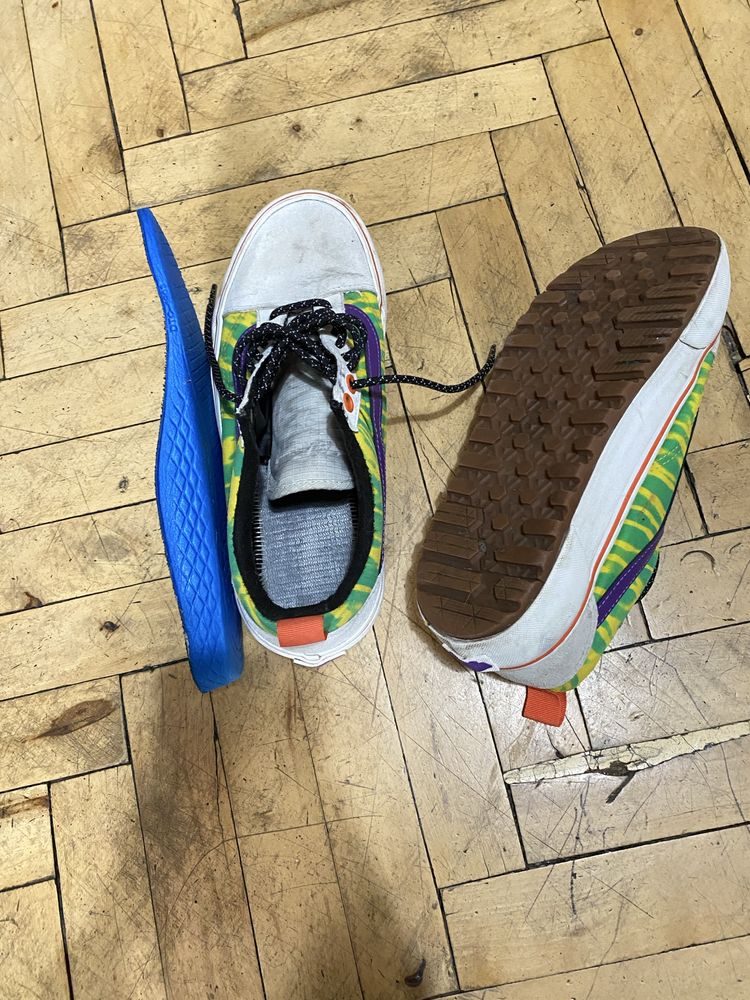 VANS - waterproof