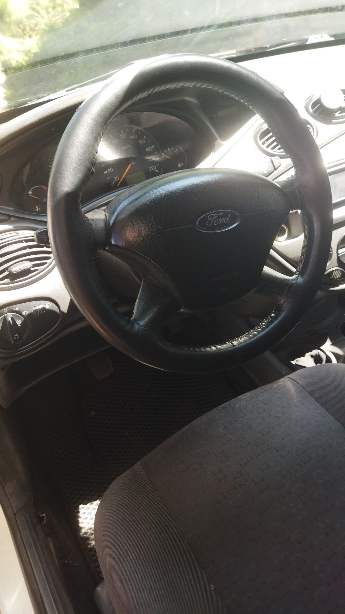 Продам автомобіль Ford Focus