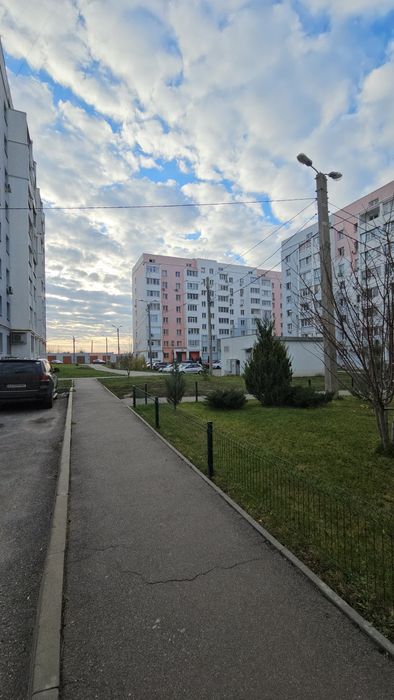 Эксклюзив 3 комнатная ЖК Ньютона Новые Дома Коммунальный рынок