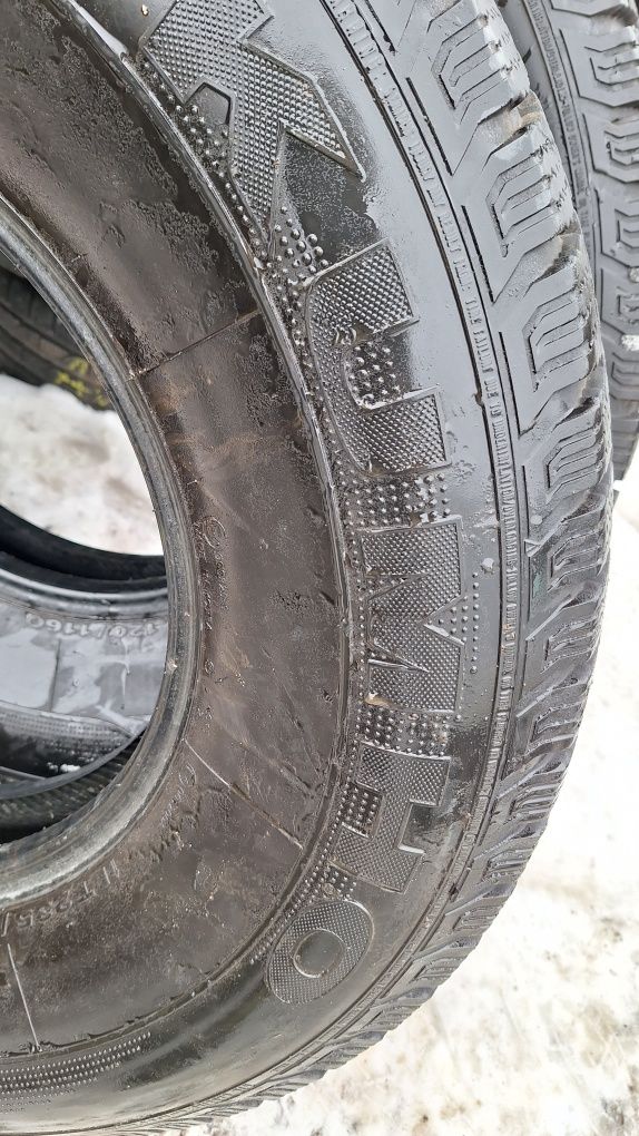 Opony 235/85/16 Kumho Powergrip kc11