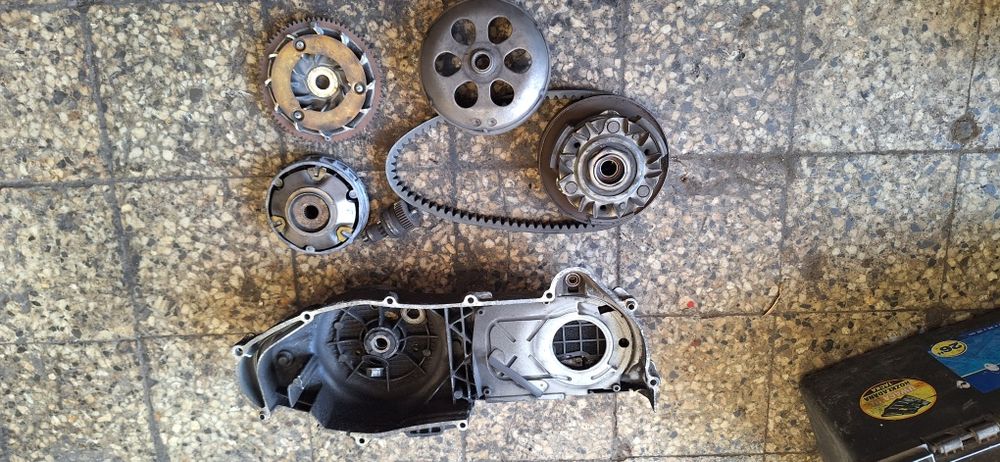 Piaggio 125 x7 x8 x9 Xevo mp3 Napęd sprzeglo wariator pasek