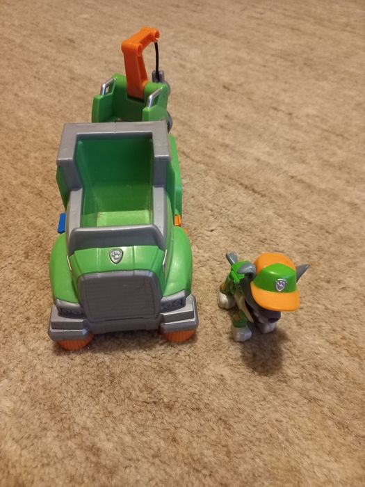 Psi patrol Rocky holownik