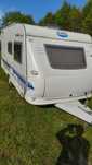 Hobby de luxe easy 440 sf z przedsionkiem