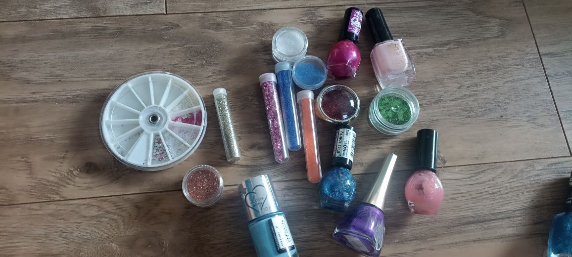 Zestaw lakierów ozdób brokat pyłki do paznokci mix