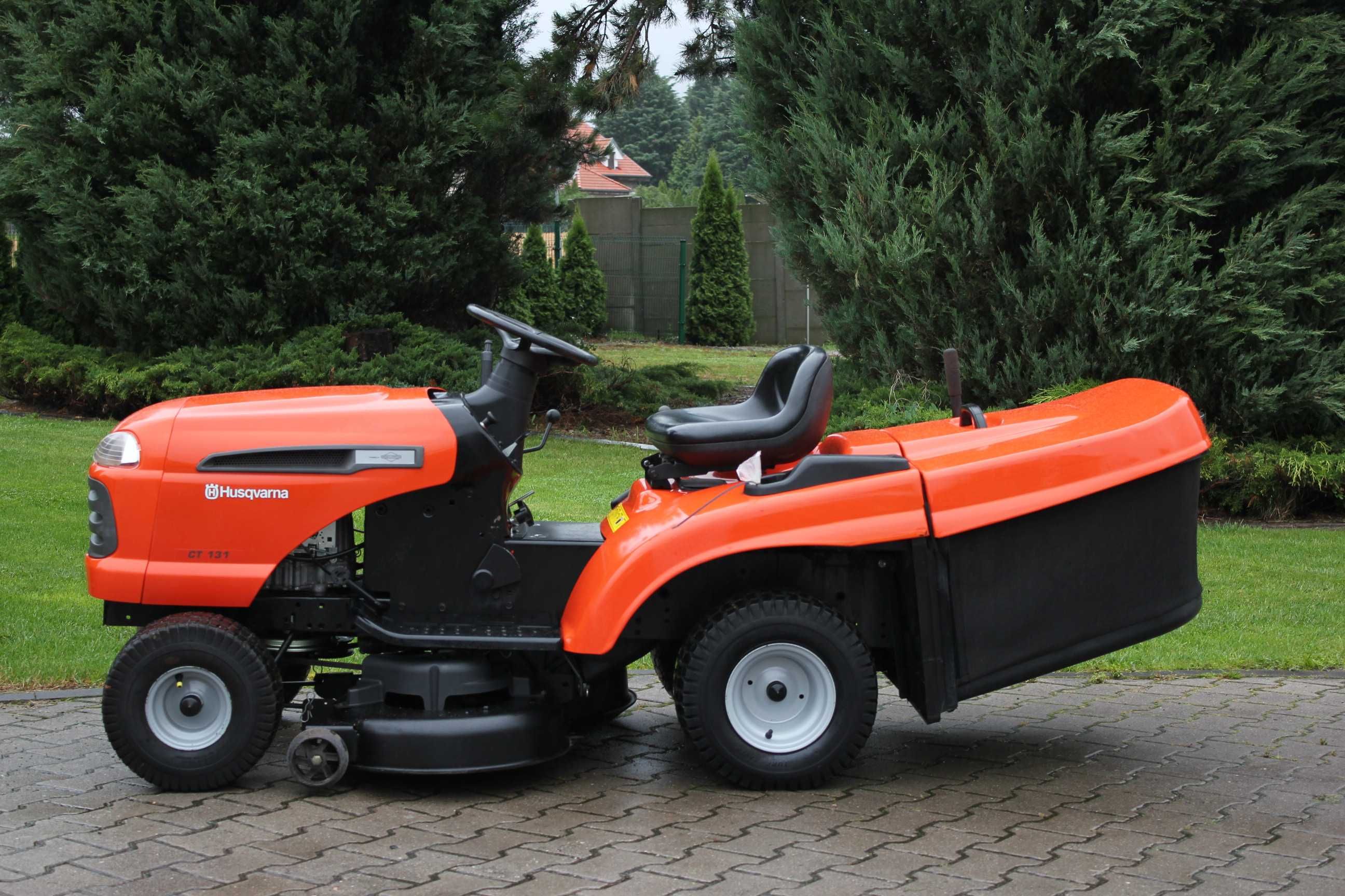 Husqvarna CT 131  TRAKTOREK Kosiarka
