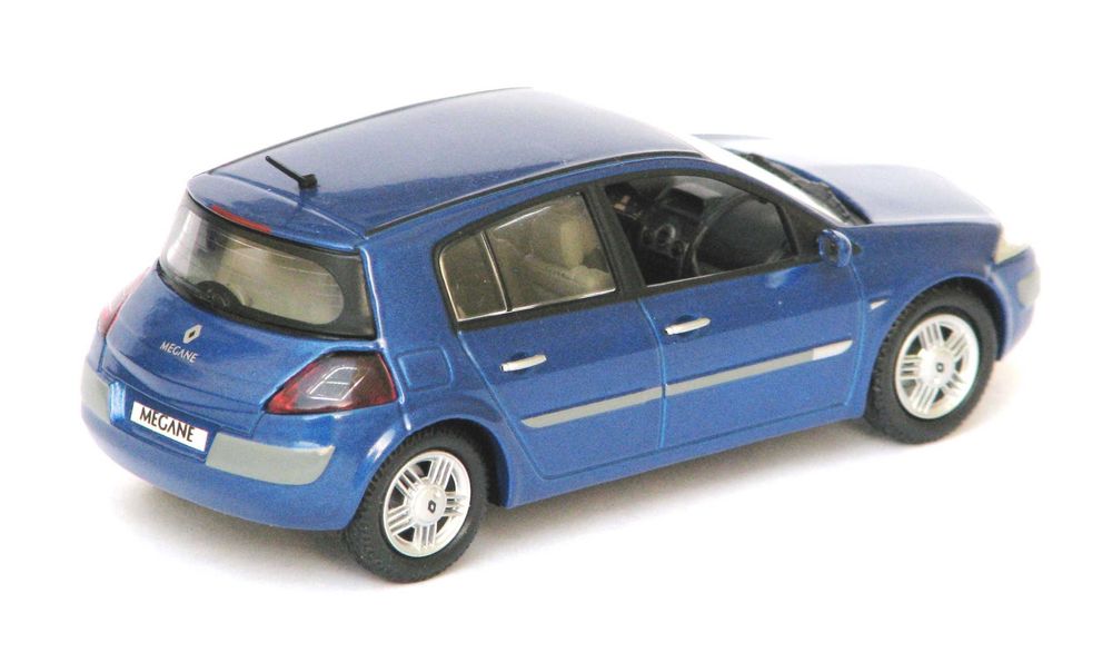 Renault Mégane II 5p. 2002 carro do ano 2003 Eligor 1/43 c/ caixa