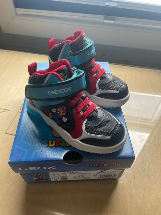 BUTY BUCIKI DZIECIĘCE GEOX SUPER MARIO rozmiar 26 nowe z pudełkiem