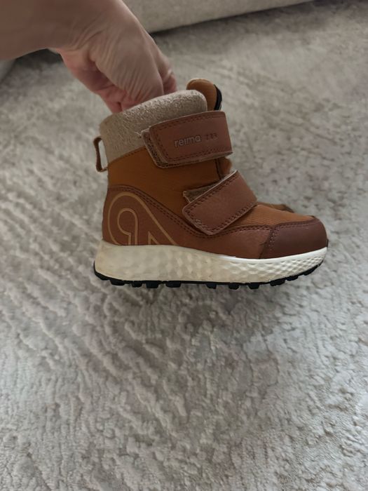 Продам зимові ботинки REIMA
