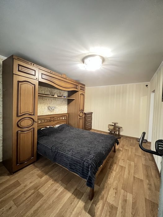 В продажу 4 к к в Варварівці з косметичним ремонтом