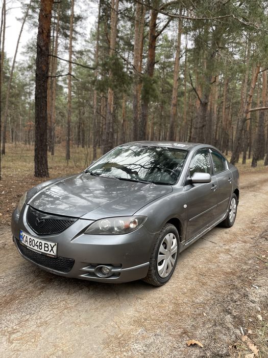 Mazda 3 - 2.0 Спорт
