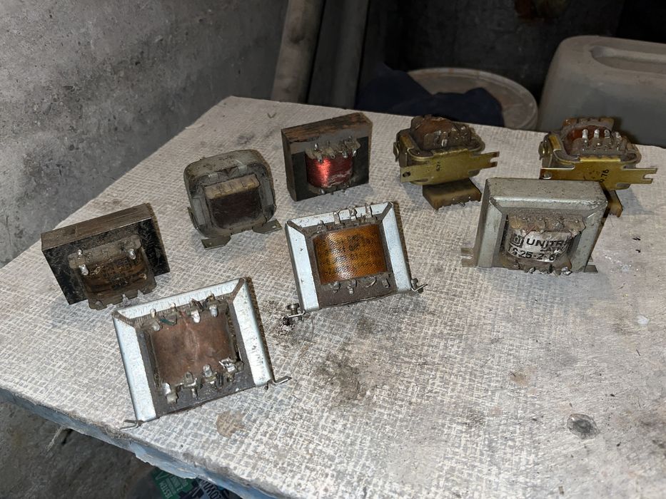 Transformatory: UNITRA ZATRA i inne. (Cena za sztukę).