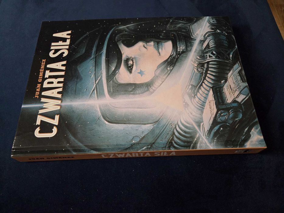 Czwarta siła. Studio Lain