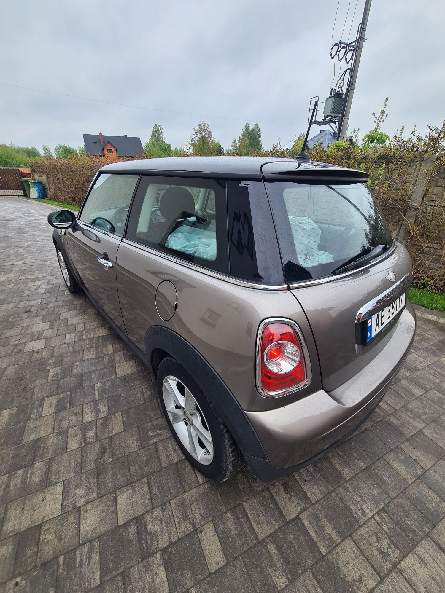 Mini Cooper 1,6 do opłat