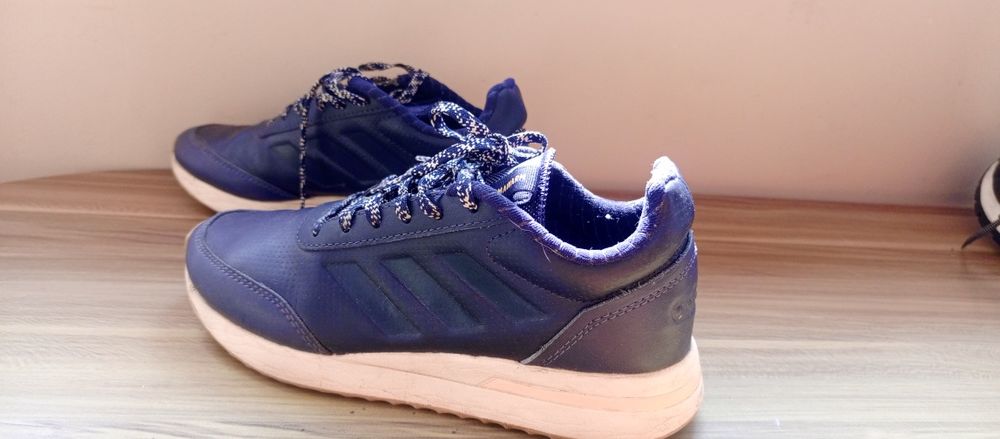 Кросівки Adidas оригінал