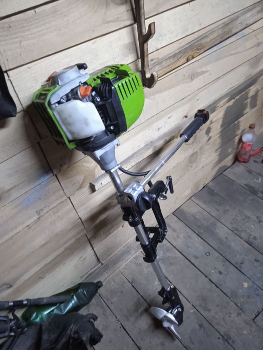 Продам Лодочный мотор