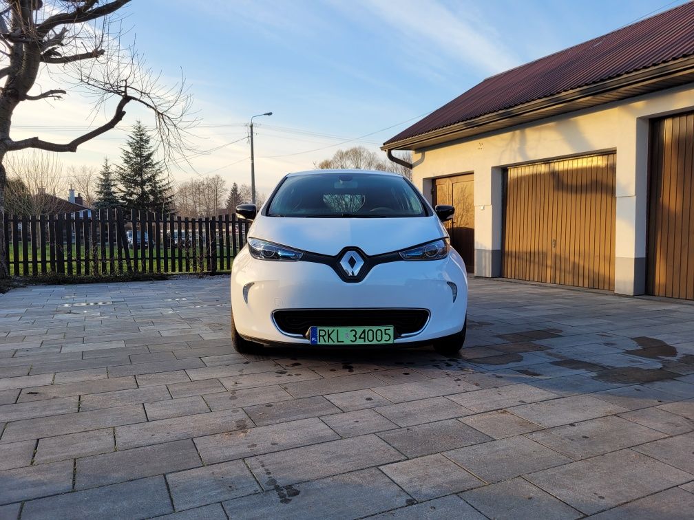 Sprzedam Renault zoe. Z bateria.