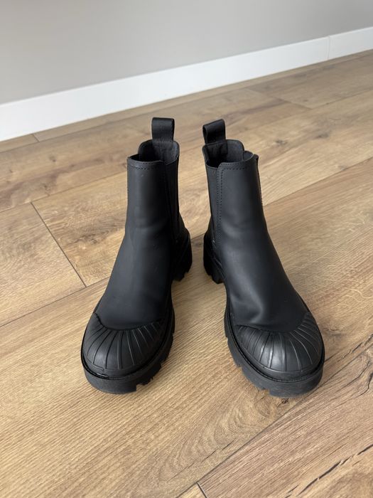 Осінні черевики Zara 35 розмір