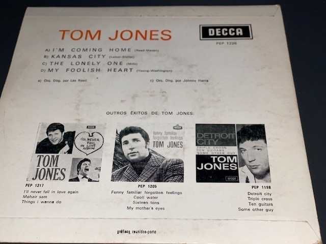 TOM JONES: 2 Records - Vynil 45 RPM