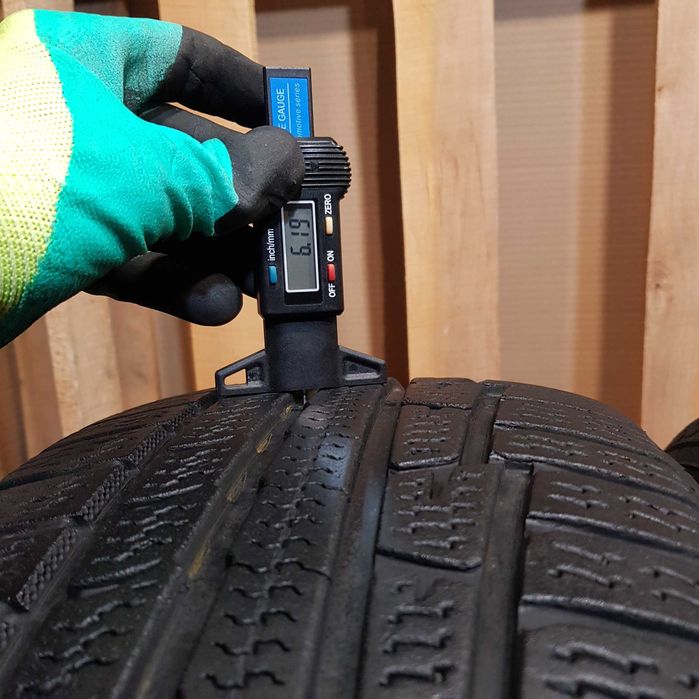 Nokian WR A3 225/55/17  Шини Зимові (комплект 4шт) з Європи  б/в Р17