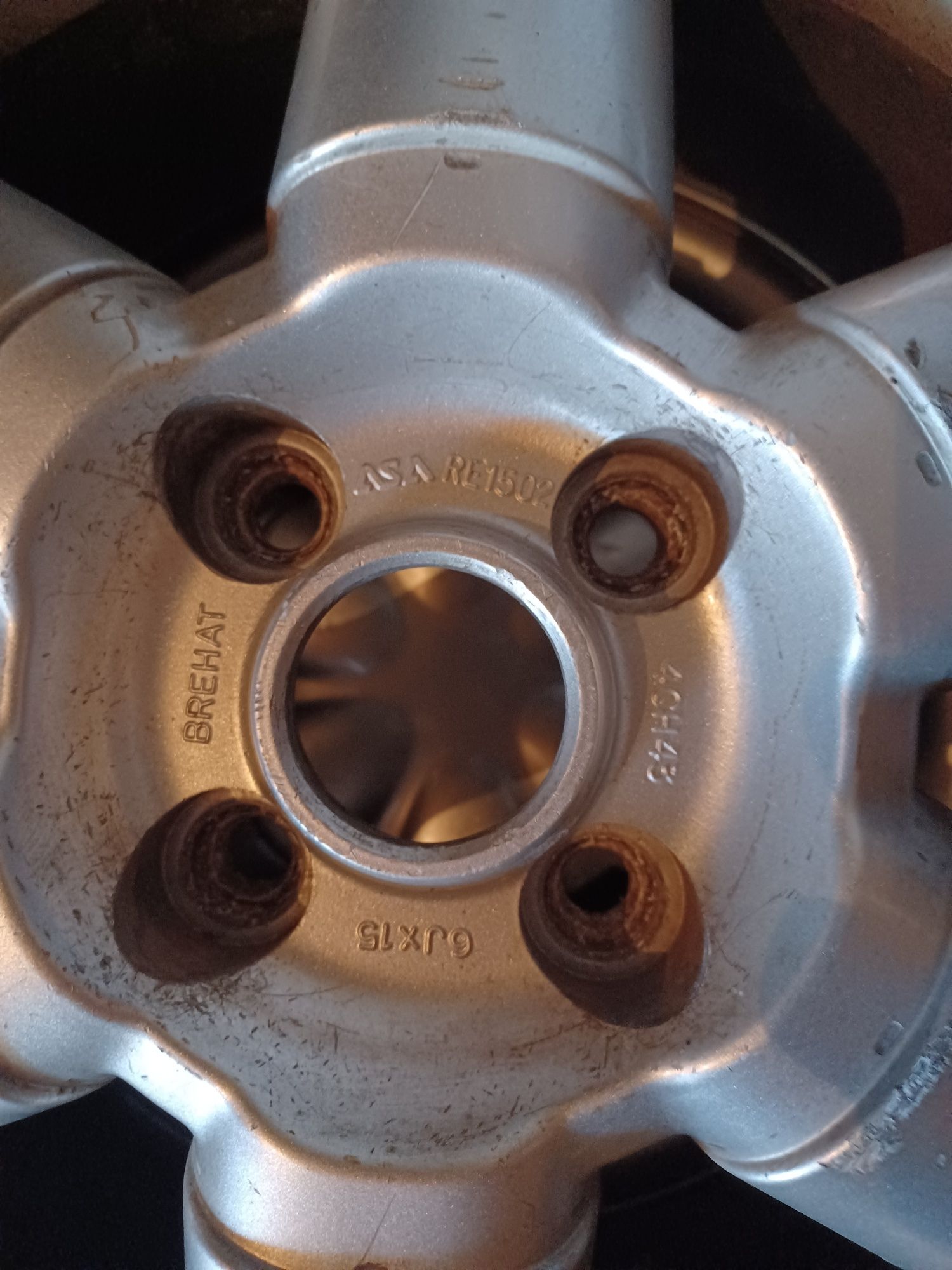 Opony Continental 185/65 R 15