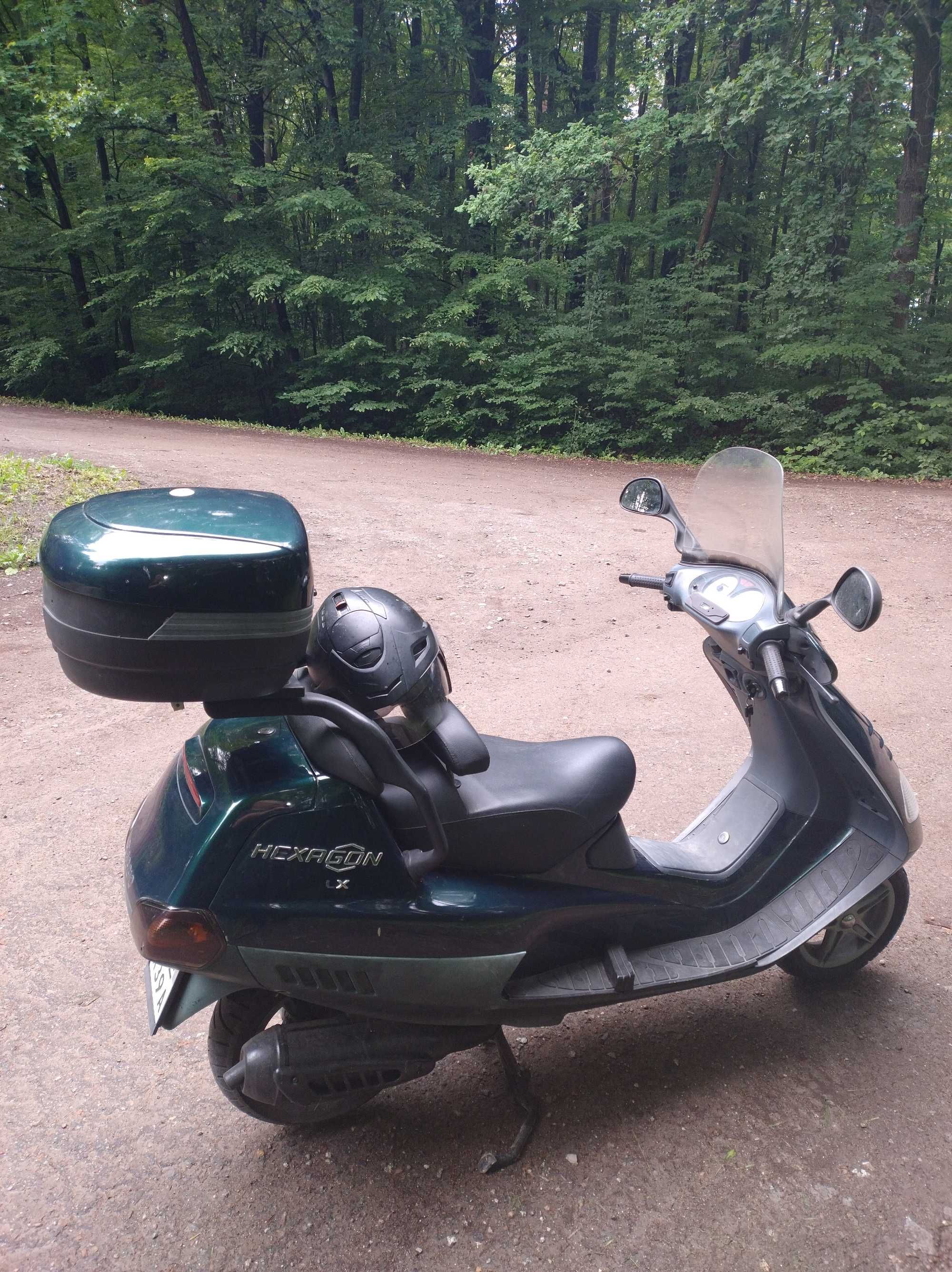 Skuter Piaggio hexagon 125 2t
