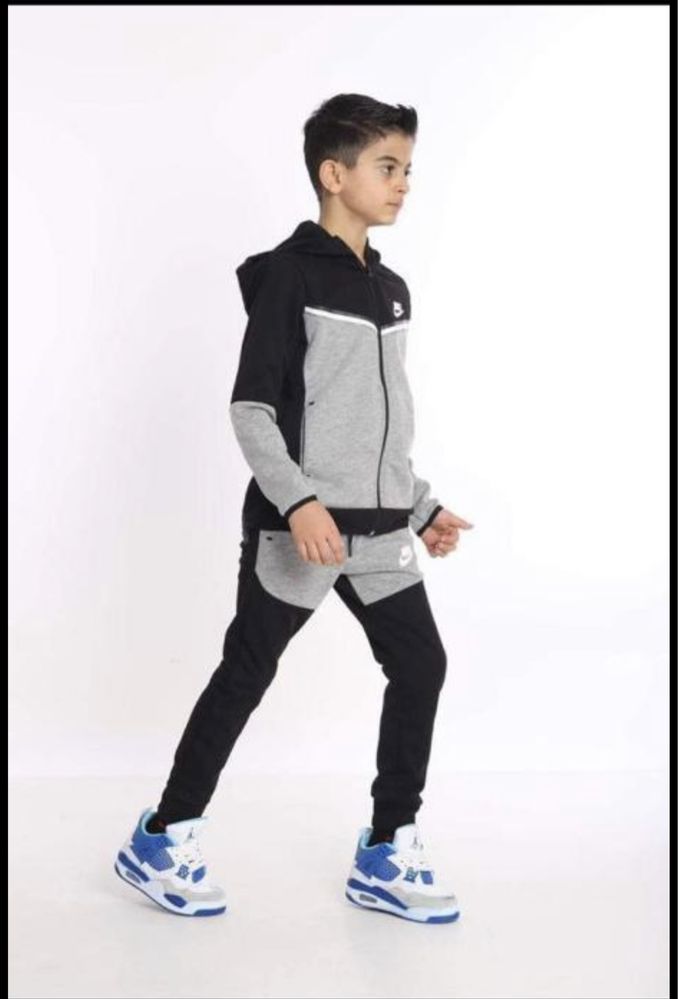 Nowe z metkami dziecięce dresy Nike Tech Fleece 8-16 lat