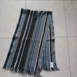 Szalik HUGO BOSS 100% merino virgin/35-130 cm