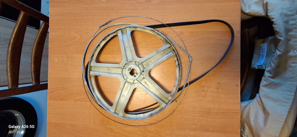 Продам запчастини від пральної машини Zanussi