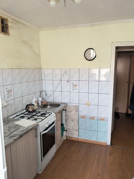 3к квартира біля Велесу, без оплати за ц/опалення.