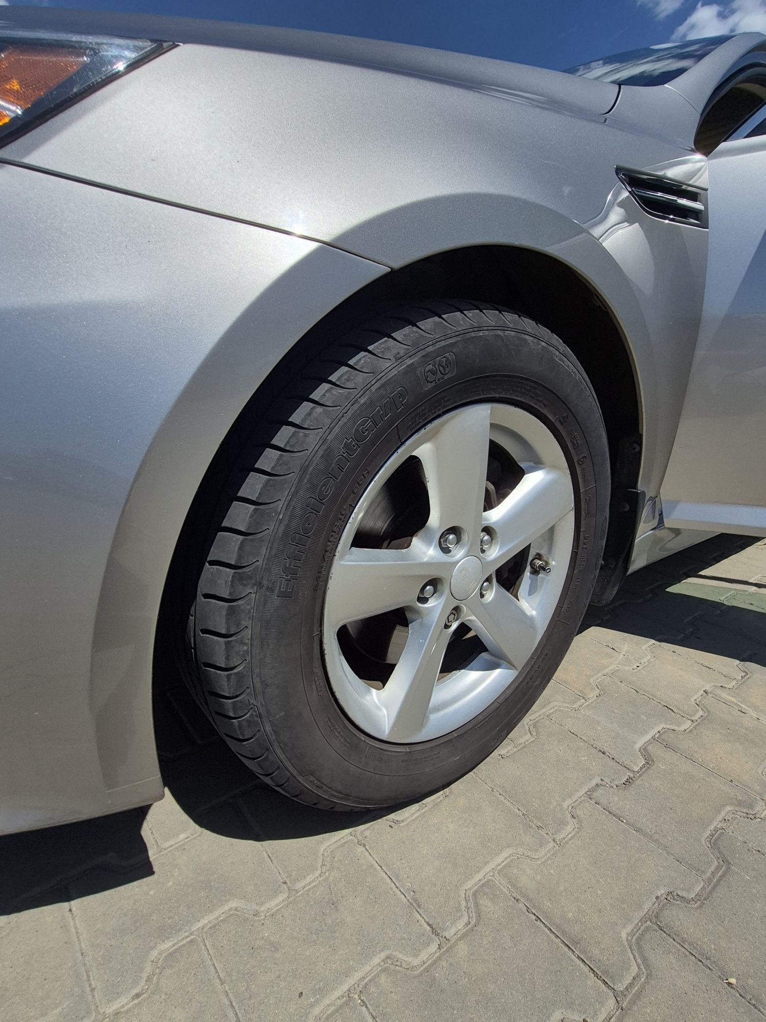 Продам Кia Optima 2.4 GDI