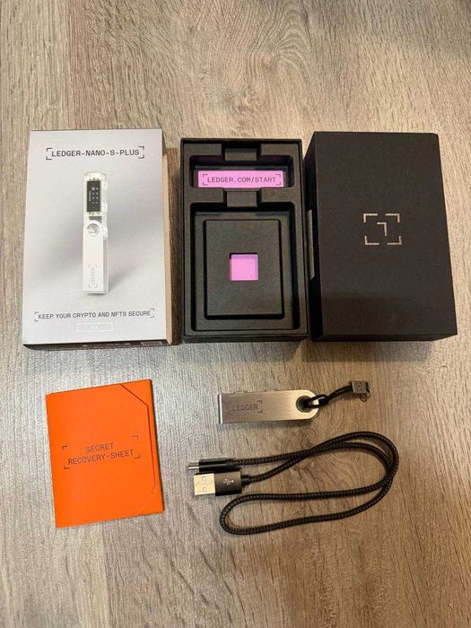 Криптогаманець Ledger nano s plus